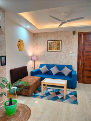 Blue Heart Home~1BHK Luxury & Cosy Flat in Tapovan